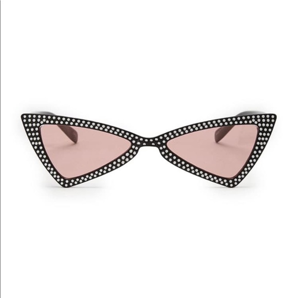FREE PEOPLE Studded Cat Eye Black Pink Sunglasses - Picture 2 of 7